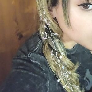 Rhinestone Hair Accessory